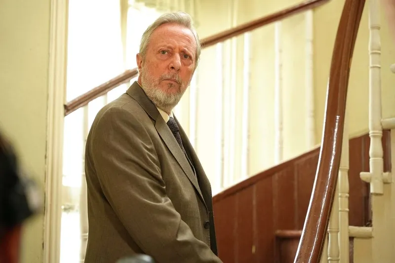 aile-saadeti-3-bolumde-neler-oldu-muratin-sansi-dondu-konak-guzellik-merkezine-donustu-1751356880596.jpg Kaynak: atv