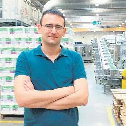 italyada-radardan-kaybolan-helikopter-icin-arama-calismalari-devam-ediyor-1654897128860.jpeg İtalya'da radardan kaybolan helikopter için arama çalışmaları devam ediyor!-4