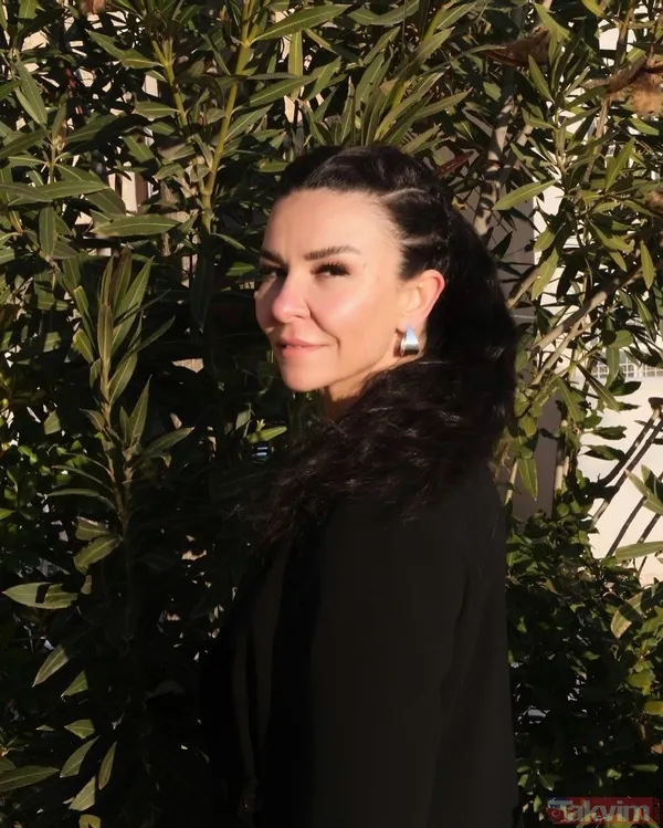 Turgut Dilekçesinde Ayrıca, Ehliyetine El Konulması Kararının Orantısız Olduğunu, Araç Kullanımının Mesleği Gereği Zorunlu Olduğunu Ve Söz Konusu Yaptırımın...