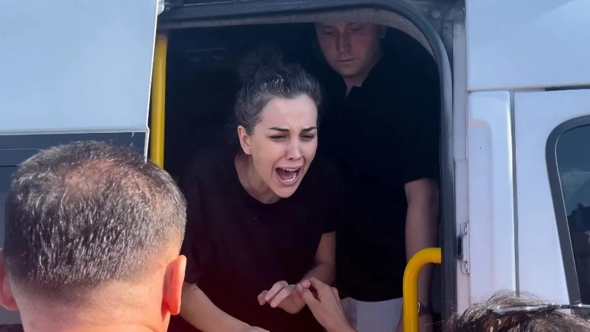 Dilan ve Engin Polat çiftine CV yağıyor: "Bize de iş verin" | Tahliye sonrası Engin Polat'ın yüz ifadesi dikkat çekti