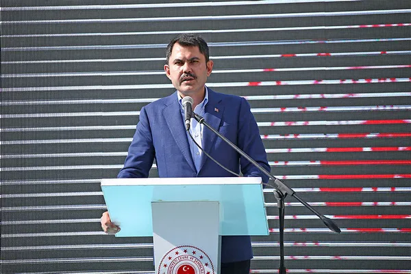 cevre-ve-sehircilik-bakani-murat-kurum-dev-projeler-yapmaya-milletimizin-gonlune-girmeye-milletimizin-duasini-almaya-devam-edecegiz-1595004518556.jpg