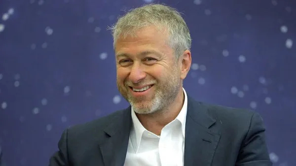 Roman Abramovich’in yeni yatı Buckingham Sarayı’ndan bile daha büyük-10