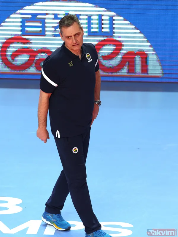 SON DAKİKA: FIVB Kadınlar Dünya Kulüpler Şampiyonası'nda Fenerbahçe'yi yenen VakıfBank finale çıktı - 5