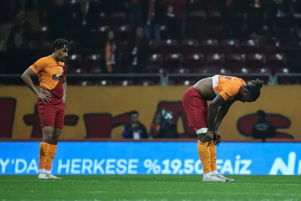 galatasaray-tersten-tarih-yazdi-avrupada-zirvede-1641803704499.jpg Galatasaray tersten tarih yazdı! Avrupa'da zirvede-3