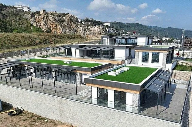 CHP'li Mudanya Belediyesi'nin prestij fiyaskosu! 11 milyonluk merkez 2. kez çöktü