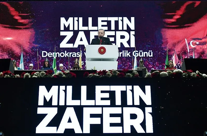 baskan-erdogan-15-temmuz-demokrasi-ve-milli-birlik-gunu-anma-programinda-onemli-aciklamalarda-bulundu-1721071915551.jpeg