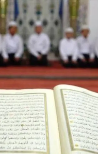 Diyanet TV üzerinden yaz Kur'an kursu! İşte canlı yayın frekans bilgileri ve ders programı