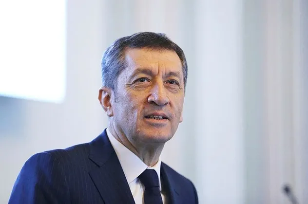Son dakika: Bakan Selçuk'tan Doğa Koleji açıklaması