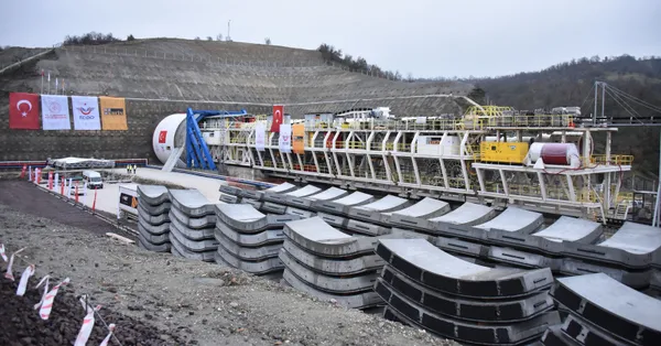 Dev projede rekor! Türkiye'nin en geniş TBM tünelinde ışık göründü