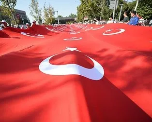 Ankara’da teröre karşı dev yürüyüş