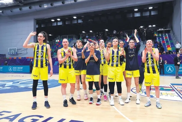 F.Bahçe'nin yıldızı Arda Güler'i isteyen takımlar arasına Newcastle United da katıldı!-6