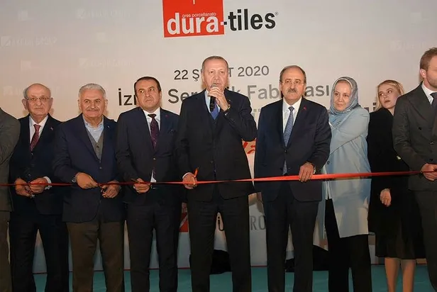 Başkan Erdoğan İzmir’de seramik fabrikası açtı