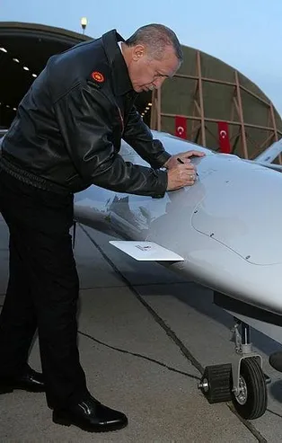 Türkiye'nin yükselen bölgesel güç haline gelmesi Yunan basınında paniğe yol açtı