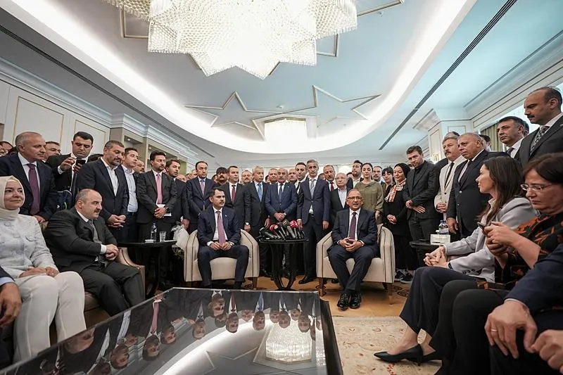 Çevre, Şehircilik ve İklim Değişikliği Bakanlığı'nda devir teslim! Murat Kurum görevi Mehmet Özhaseki'den devraldı-4