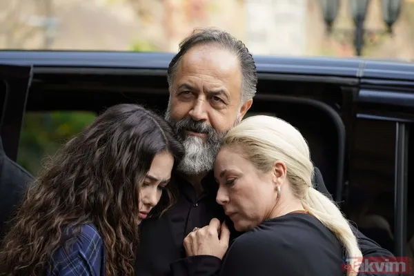 29 yıl dile kolay! Gözleri KaraDeniz’in Osman Maçari’si Mehmet Özgür’ün eşi de oyuncu çıktı! - 4