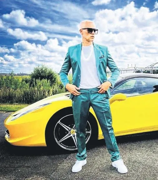 ates-kuslarinin-son-bolumunde-olaylar-karisti-1679175153680.jpeg Ateş Kuşları'nın son bölümünde olaylar karıştı!-3