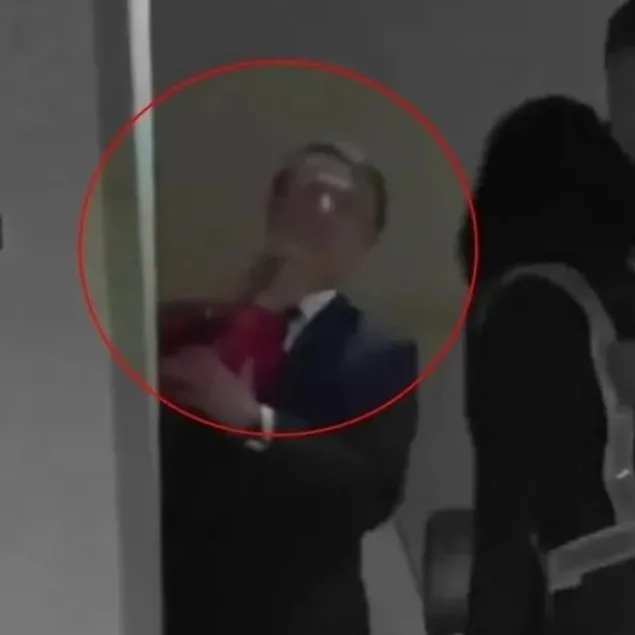 Lé tokat!