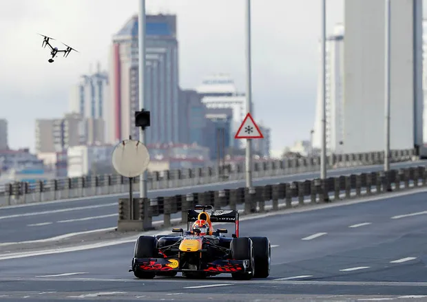 İstanbul GP öncesi dünyada bir ilk! Formula 1'de sıradaki durak 15 Temmuz Şehitler Köprüsü-2
