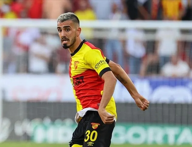 Alanya Kayan’ın peşinde