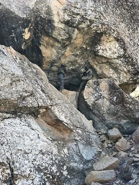 Son dakika: Hakkari'de çok sayıda PKK mühimmatı ele geçirildi-3