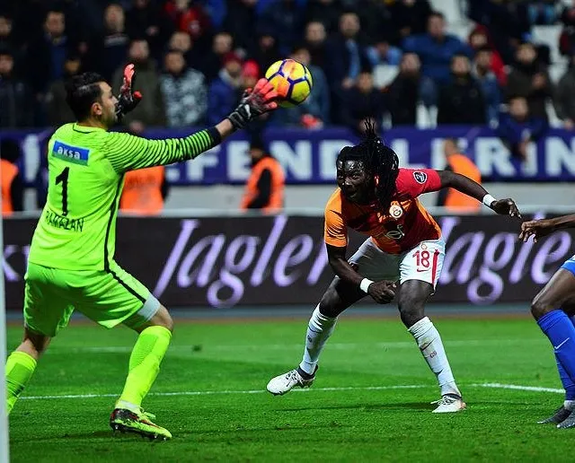 Cimbom ağır yaralı