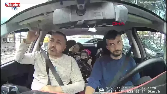 Fatih'teki zehirlenme faciası: Böcek ailesinin taksideki son görüntüleri çıktı! Panik kamerada!