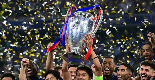 PSG 4'te 4 yaptı!