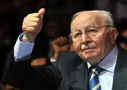 Necmettin Erbakan hayatını kaybetti