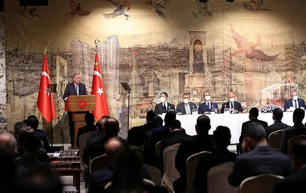 son-dakika-baskan-erdogan-dolmabahcede-uluslararasi-demokratlar-birligi-heyetini-kabul-etti-1633194618852.jpeg Son dakika: Başkan Erdoğan Dolmabahçe'de Uluslararası Demokratlar Birliği heyetini kabul etti-2