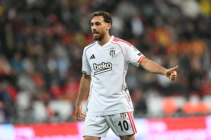 Beşiktaş'ta yıldızlar dönüyor! Sergen Yalçın Kocaelispor maçının 11'ini belirledi - 2