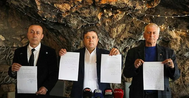 İYİ Parti Antalya'nın yönetim kurulunda 6 istifa birden!