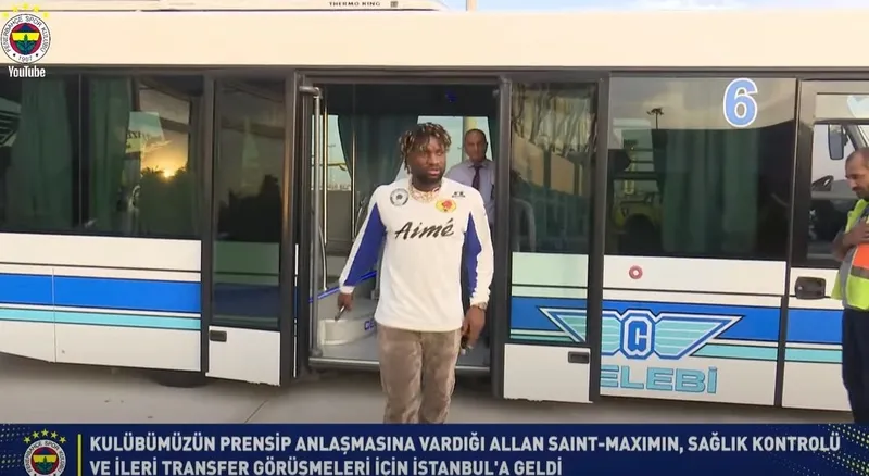 fenerbahceden-bir-transfer-daha-bitti-allan-saint-maximin-istanbulda-1721149814504.jpg