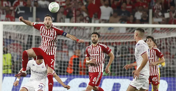 UEFA Avrupa Konferans Ligi şampiyonu Olympiakos! Fener'i eleyip kupaya uzandılar