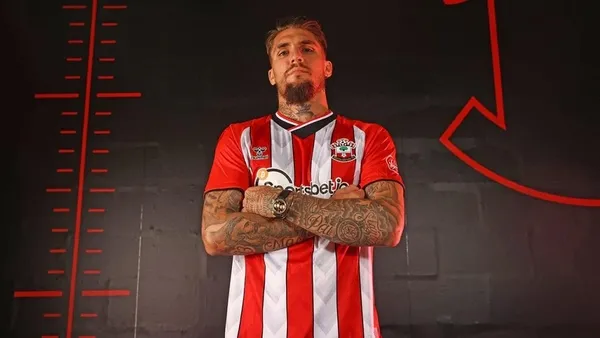 fenerbahcede-surpriz-stoper-harekati-ingiltereden-gelecek-1661864012786.jpg Fenerbahçe'de sürpriz stoper harekatı! İngiltere'den gelecek-4