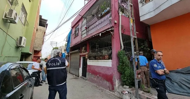 Adana'da silahlı kavga! Babasının yanında akrabası tarafından vuruldu