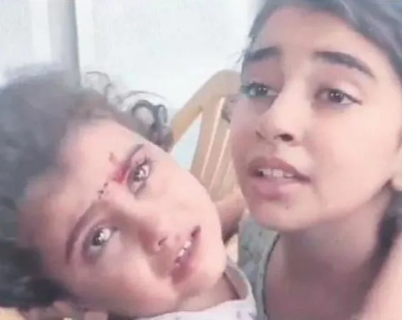 israel-1697329247479.jpeg İsrail'den katliam! Bombalar altında yüzlerce çocuk öldü: Ellerine "cesetleri tanınsın" diye ad-soyadları yazıldı-9