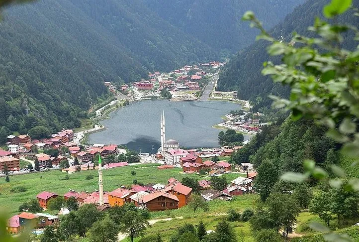Uzungöl kurtuluyor