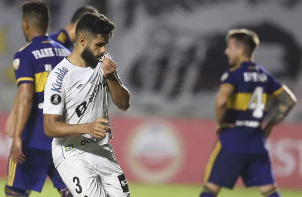 fenerbahce-sol-bek-ariyor-felipe-jonatan-gundemde-1659343541244.jpg Fenerbahçe sol bek arıyor! Felipe Jonatan gündemde-2