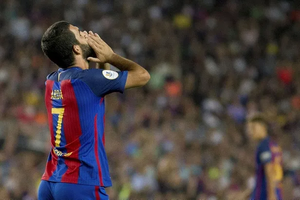 Arda Turan transferinde son dakika gelişmesi! Teknik direktör açıklama yaptı-1