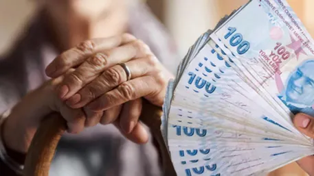 Emekliye taban aylık 23 bin 552 liraya çıktı: 3 bin 552 lira fark ödemesi ne zaman yatacak?
