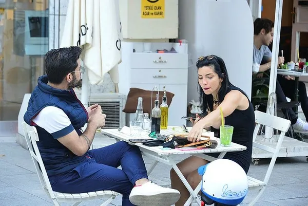 Merve Boluğur'dan bir tuhaf hareket! Bedava tatil için otelleri bunalttı-12