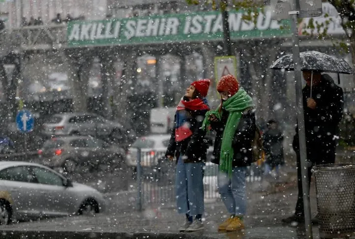 İstanbul’a kar geliyor
