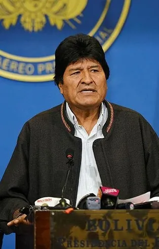 İşte Bolivya'da Devlet Başkanı Morales'i istifaya zorlayan süreç