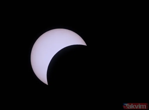 2024 yılının ilk tam Güneş tutulması ABD'de gerçekleşti | Milyonlarca kişi yakından takip etti! İşte o renkli anlar... - 3