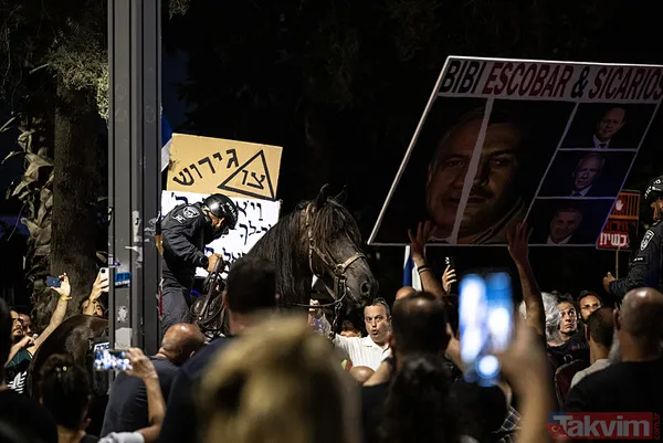 Tel Aviv yine sokaklara döküldü! Eli kanlı Netanyahu'nun evinin önünde büyük protesto: Sen baştasın, sen suçlusun - 14