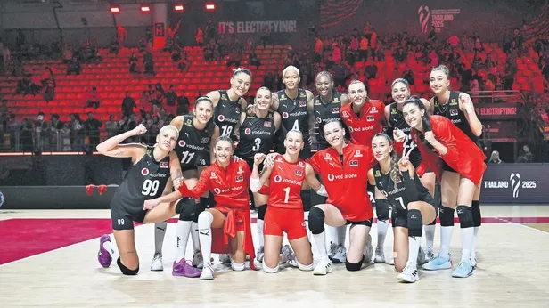 Sultanlar Bulgaristan’ı A Spor’da 3-0 yendi: Son 16 biletini kaptı