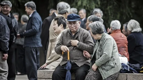 cin-emeklilik-yasini-2025ten-itibaren-asamali-olarak-artiracak-1645600418842.jpg Çin emeklilik yaşını 2025'ten itibaren aşamalı olarak artıracak-3