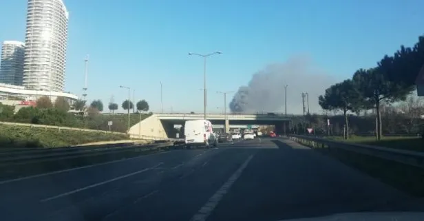 Son dakika haberi: İstanbul Başakşehir'de korkutan yangın