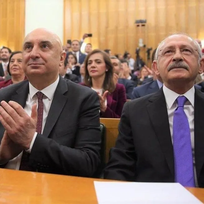 CHPde bir kavga daha! Engin Özkoç ile Faik Öztrak birbirlerine girdi