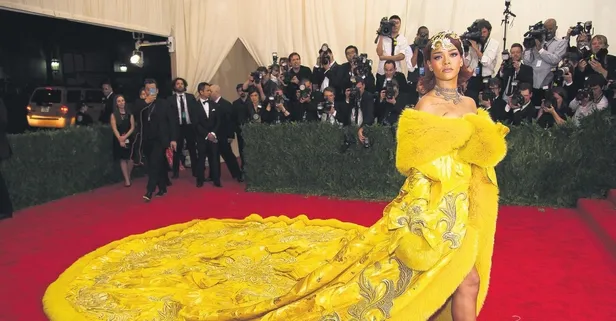 Dünyaca ünlü şarkıcı Rihanna'dan alkışlık hareket... Türk kızı Beyza Mokka’ya yardım kararı aldı...